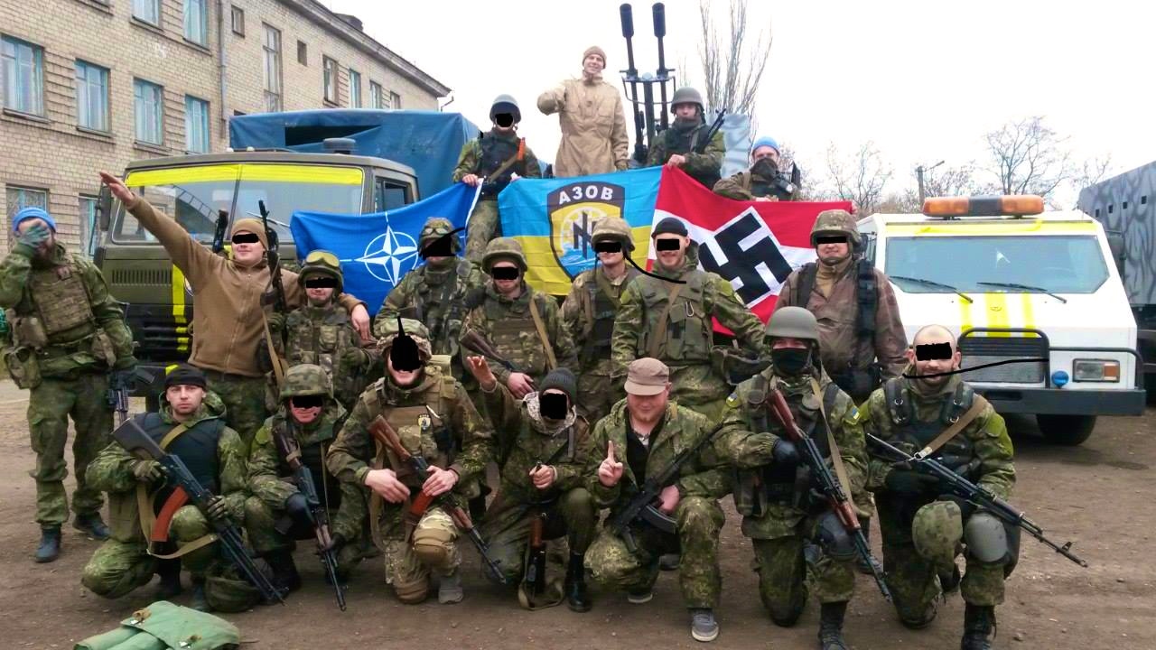 Pomoc Kyjevu v boji proti vlastným občanom na východe krajiny poskytujú fašistické zoskupenia operujúce súčasne s ukrajinskou armádou. (Foto: archív).