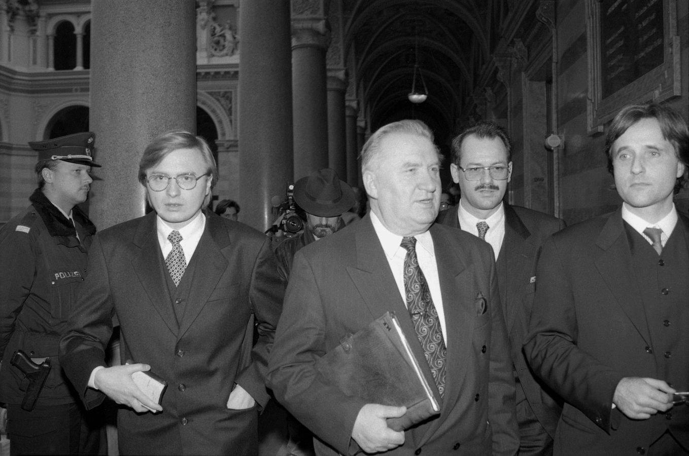 Exprezident Kováč so svojim amnestovaným synom. (Foto: archív)