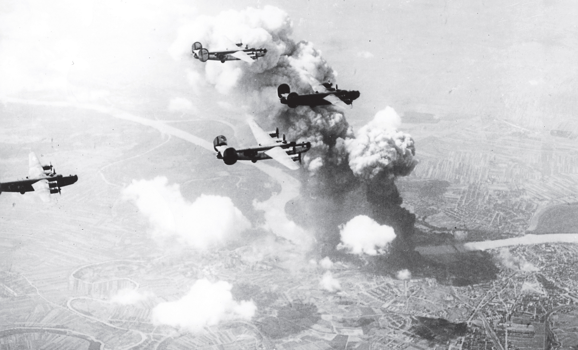Нападение с неба. Снимки второй мировой войны бомбометания. Бомбардировка 1941.